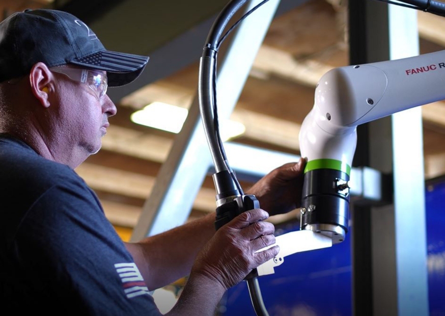 Collaborative Welding Robots